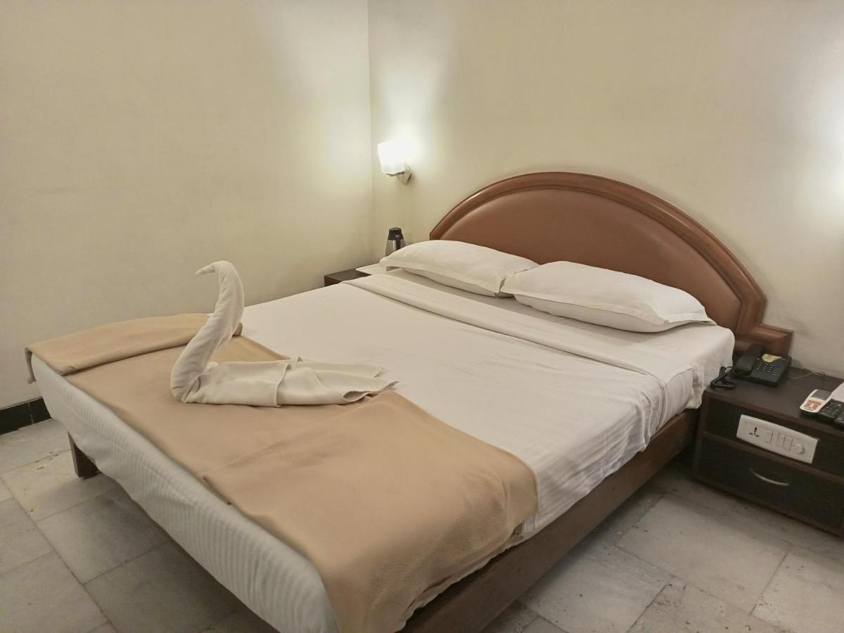 Senthil Residency Hotel Dindigul Eksteriør billede